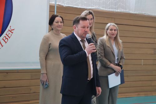 В Нурлате проходят открытые соревнования по плаванию