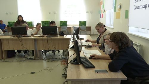 В Центре детского творчества “Киләчәк” прошел чемпионат “Связь поколений”