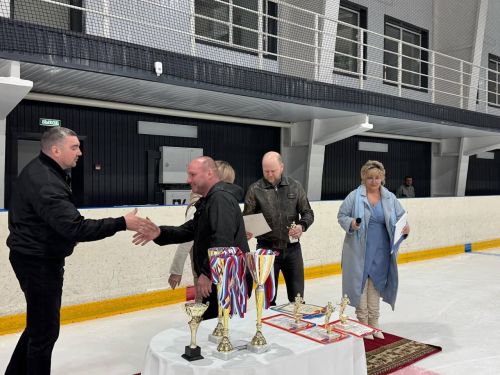 Чемпионат по хоккею в Нурлатском районе: «Арктика» — победитель