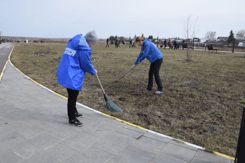 В Нурлате стартовали первые субботники