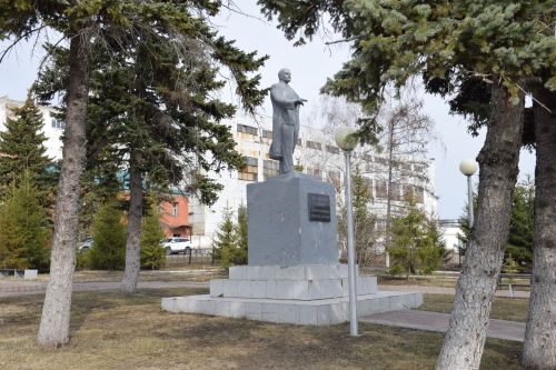 В Нурлате стартовали первые субботники