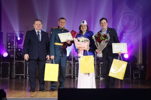 В Нурлате прошел благотворительный концерт в поддержку участников СВО