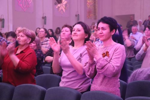 В Нурлате прошел благотворительный концерт в поддержку участников СВО