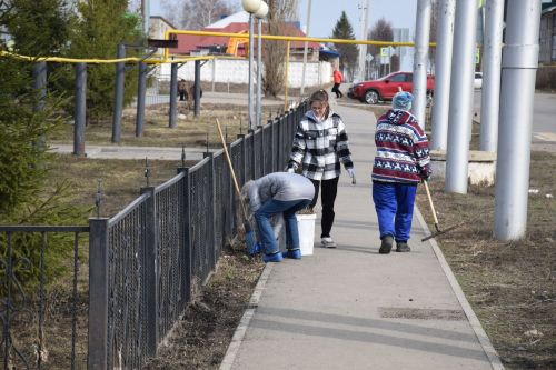 В Нурлате стартовали первые субботники