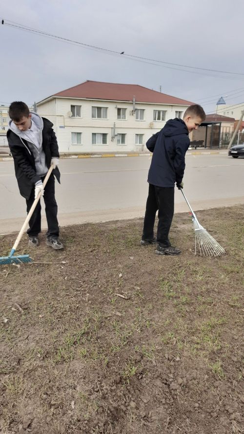 В Нурлате стартовали первые субботники
