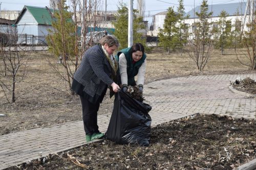 В Нурлате стартовали первые субботники