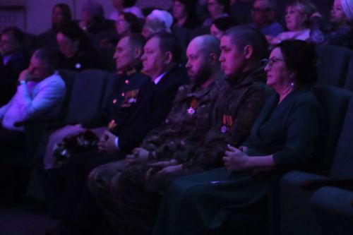 В Нурлате прошел благотворительный концерт в поддержку участников СВО
