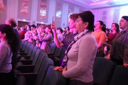 В Нурлате прошел благотворительный концерт в поддержку участников СВО