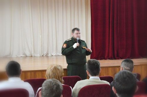Участник СВО провёл патриотическую встречу со студентами Нурлатского аграрного техникума
