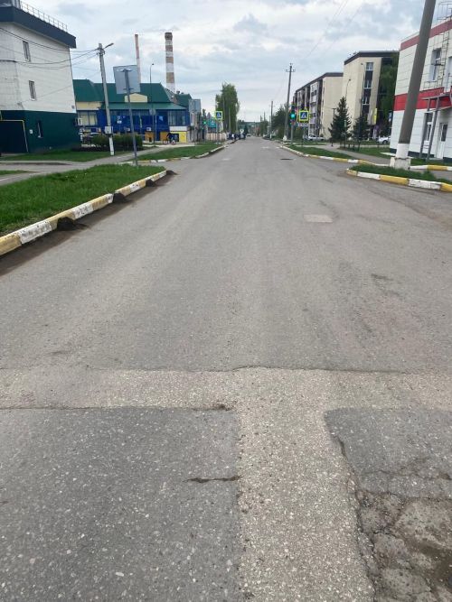 Работники УК ЖКХ Нурлата присоединились к Всероссийскому субботнику