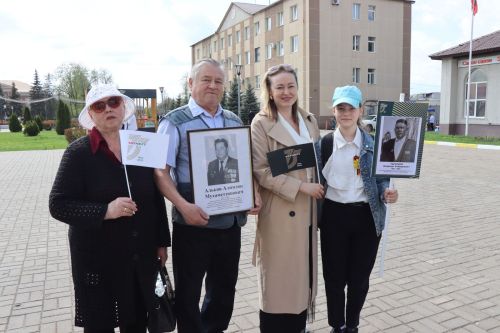 В Нурлате массовым шествием и праздничным концертом отметили 75-летие «Татнефти»