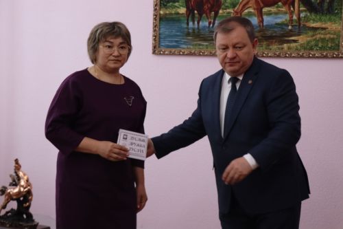 Дамир Ишкинеев дал старт подписной кампании на газету «Дуслык» («Дружба», «Туслах»)