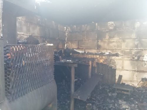 В Нурлатском районе из-за неисправной дымоходной трубы сгорела баня