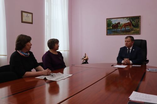 Дамир Ишкинеев дал старт подписной кампании на газету «Дуслык» («Дружба», «Туслах»)