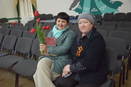В Нижнем Нурлате прошла презентация книги Хафизуллы Гирфанова о сельчанах – участниках Великой Отечественной войны