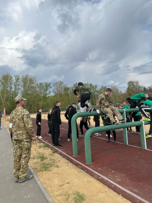 Нурлатские юнармейцы взяли серебро на зональном этапе «Зарницы-2.0» в Казани
