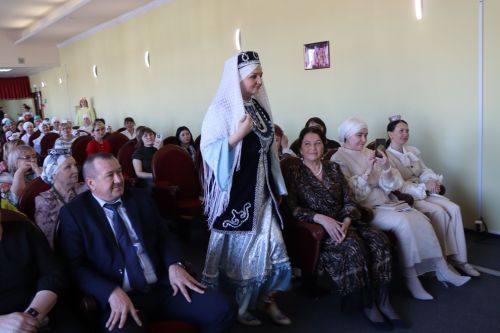 В Нурлате впервые состоялся фестиваль-конкурс «Национальная мода. Современный взгляд-2025»