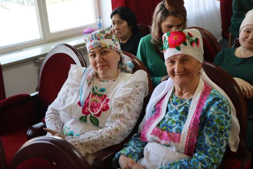 В Нурлате впервые состоялся фестиваль-конкурс «Национальная мода. Современный взгляд-2025»