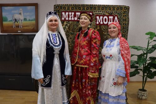 В Нурлате впервые состоялся фестиваль-конкурс «Национальная мода. Современный взгляд-2025»