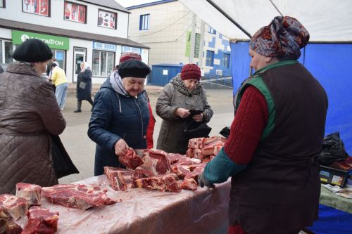 В Нурлате проходит очередная весенняя ярмарка