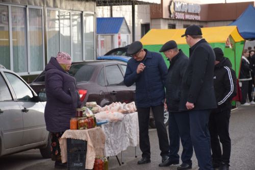 В Нурлате проходит очередная весенняя ярмарка