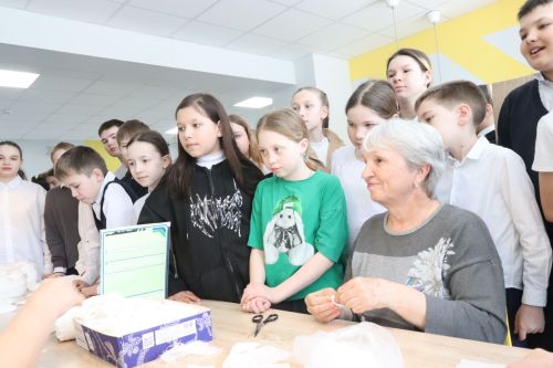 Урок памяти и помощи: нурлатские школьники почтили подвиг детей-героев войны