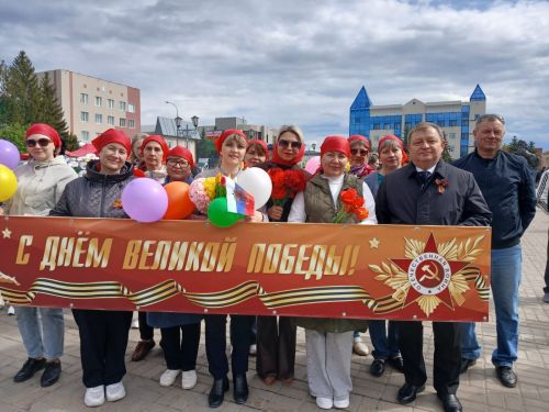 В Нурлате ярко отметили 1 Мая: шествие, конкурсы и мастер-классы (+ фоторепортаж)