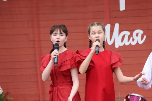 В Нурлате ярко отметили 1 Мая: шествие, конкурсы и мастер-классы (+ фоторепортаж)