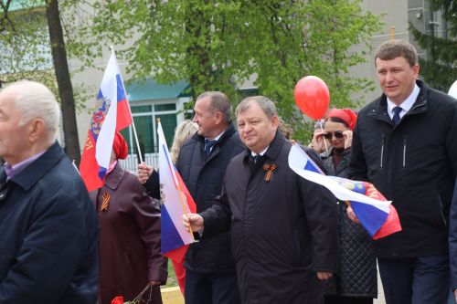 В Нурлате ярко отметили 1 Мая: шествие, конкурсы и мастер-классы (+ фоторепортаж)