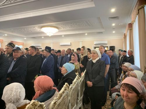 Нурлатцы почтили память Алмаза Ахметшина на траурной церемонии в Казани