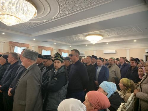 Нурлатцы почтили память Алмаза Ахметшина на траурной церемонии в Казани