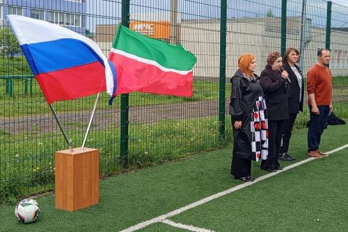 Юные футболисты Нурлата соревновались в мини-футболе и фиджитал футболе