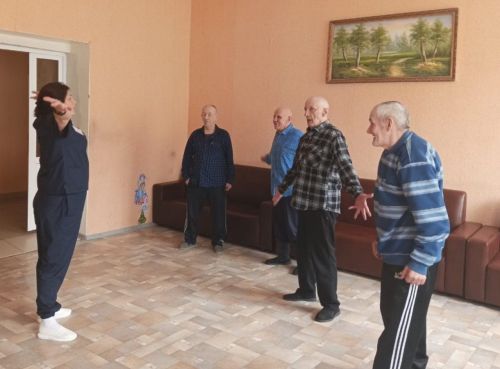 Ежедневная физкультура – залог здоровья и активности для жителей Нурлатского дома-интерната