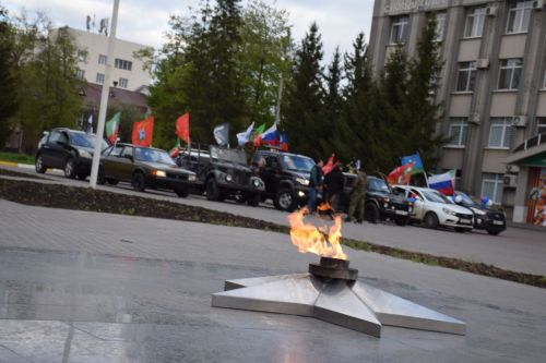 Нурлатцы провели автопробег в честь 80-летия Победы