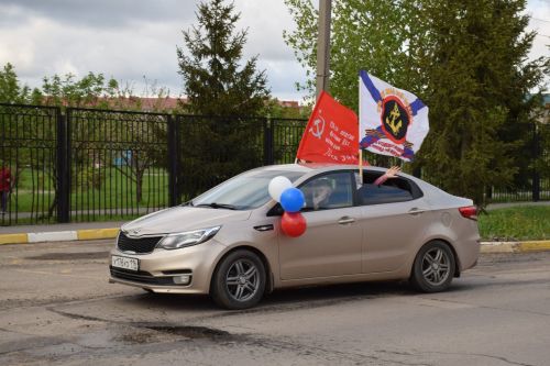 Нурлатцы провели автопробег в честь 80-летия Победы