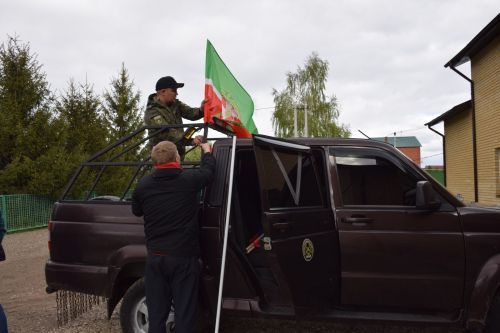 Нурлатцы провели автопробег в честь 80-летия Победы