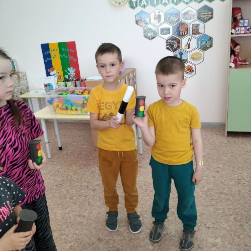 «Фиксики» научили малышей ПДД через игру и творчество