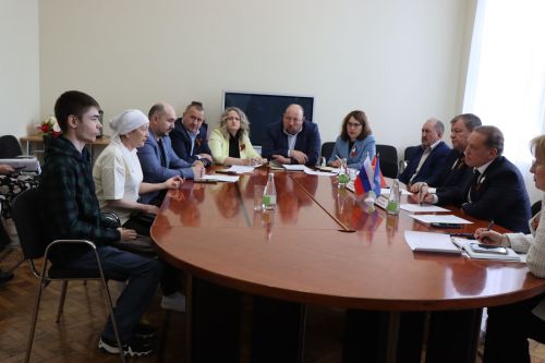 Депутат Госдумы Айдар Метшин провел личный прием граждан в Нурлате