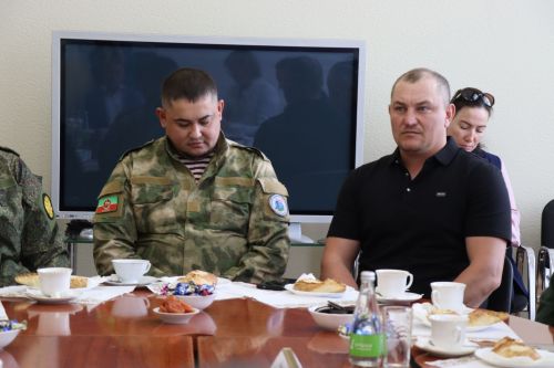 Айдар Метшин встретился с участниками СВО в Нурлате в преддверии Дня Победы