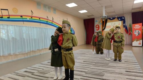 В «Росинке» прошёл трогательный концерт ко Дню Победы
