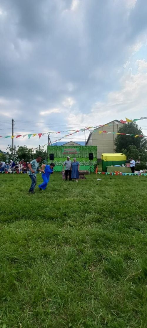 Яркий День села в Бикулово: парад тракторов, юбиляры и веселье