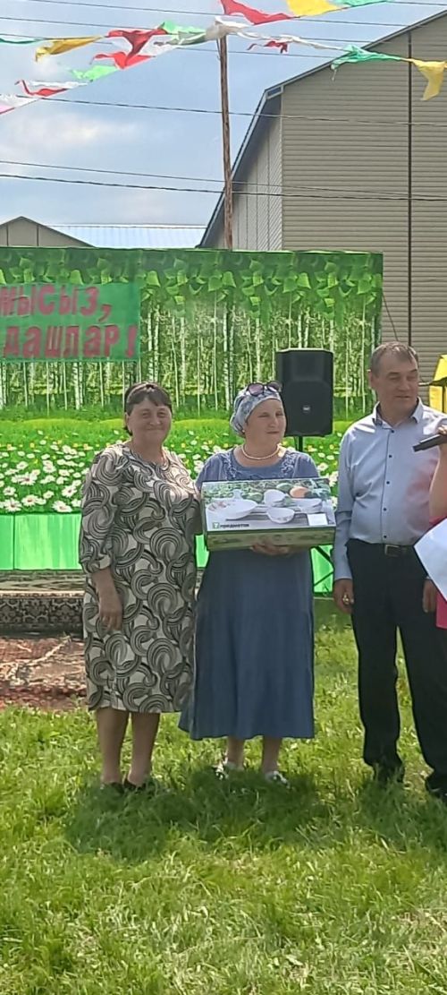 Яркий День села в Бикулово: парад тракторов, юбиляры и веселье
