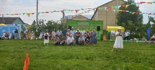 Яркий День села в Бикулово: парад тракторов, юбиляры и веселье