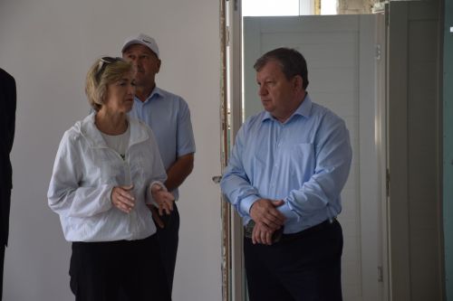 В Нурлате Дамир Ишкинеев посетил объекты капитального ремонта