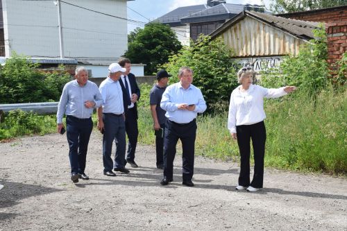 В Нурлате Дамир Ишкинеев посетил объекты капитального ремонта