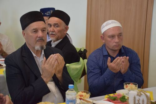 В образовательном центре имени Ахмадзаки хазрата Сафиуллина прошел Курбан-меджлис
