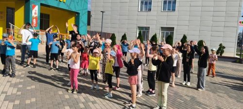«Краски лета» раскрасили Нурлат весельем и подвижными играми