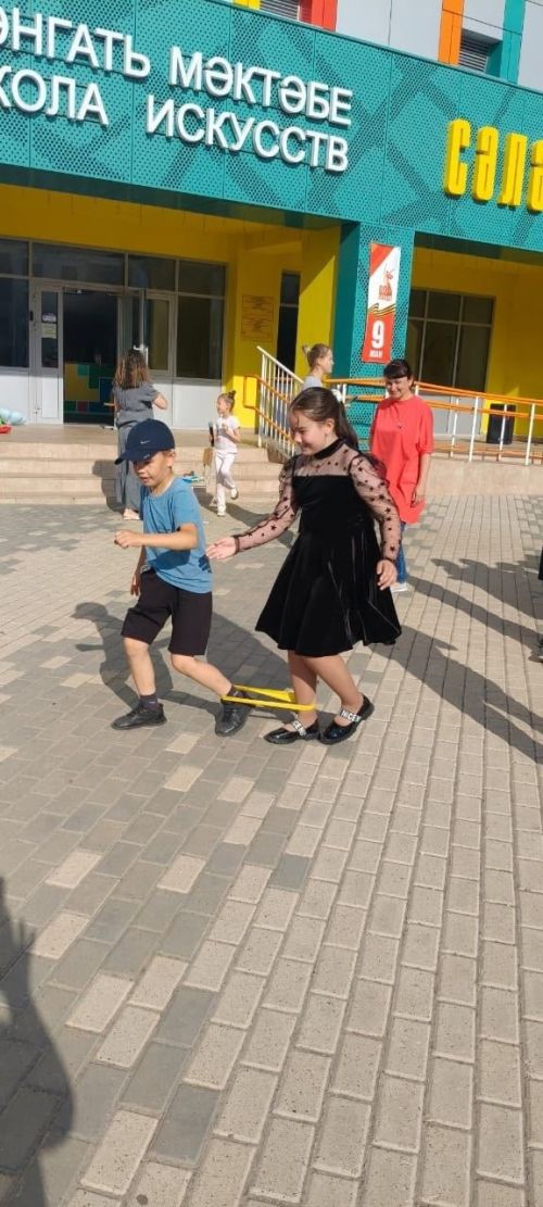 «Краски лета» раскрасили Нурлат весельем и подвижными играми