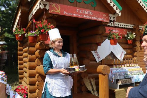 В этот раз нурлатцы добавили много ярких красок в республиканский Сабантуй