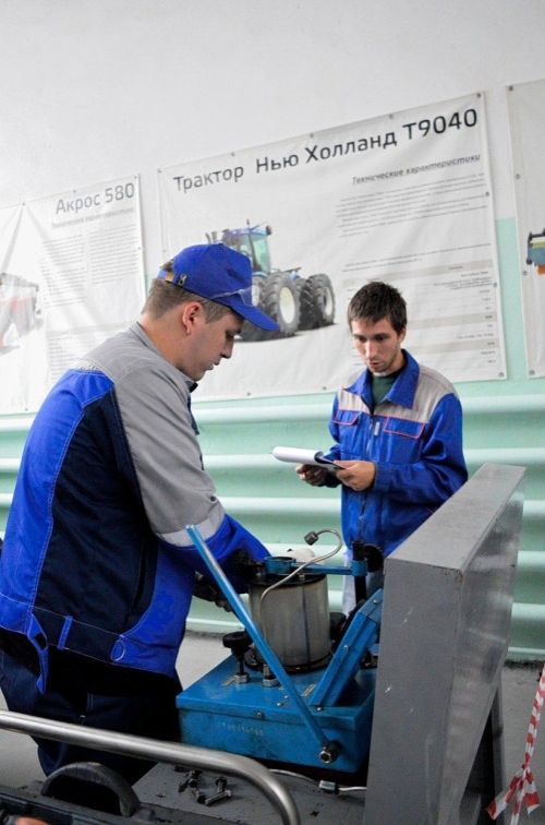 Нурлатские выпускники техникума начали сдачу демонстрационных экзаменов